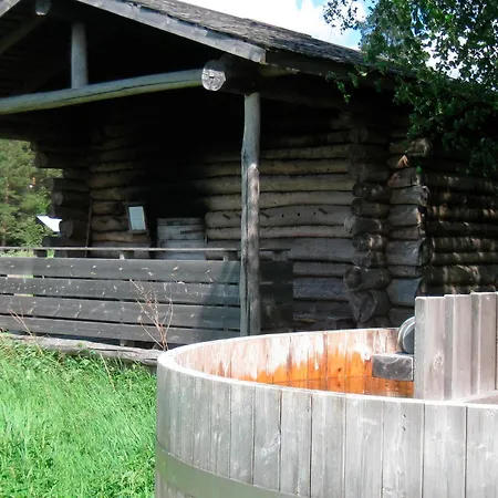 Maatilamatkailu Peraekangas *