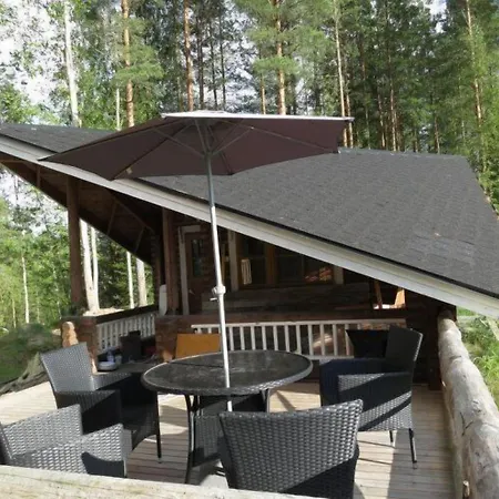 Alloggio per agriturismo Maatilamatkailu Peraekangas