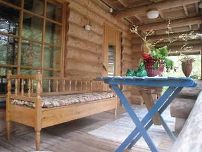 Maatilamatkailu Peraekangas Farm stay *