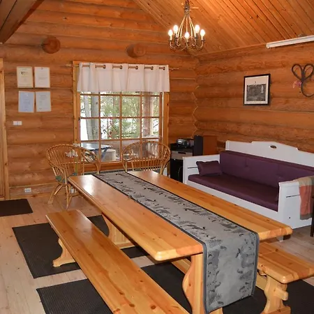 Alloggio per agriturismo Maatilamatkailu Peraekangas Ojutkangas